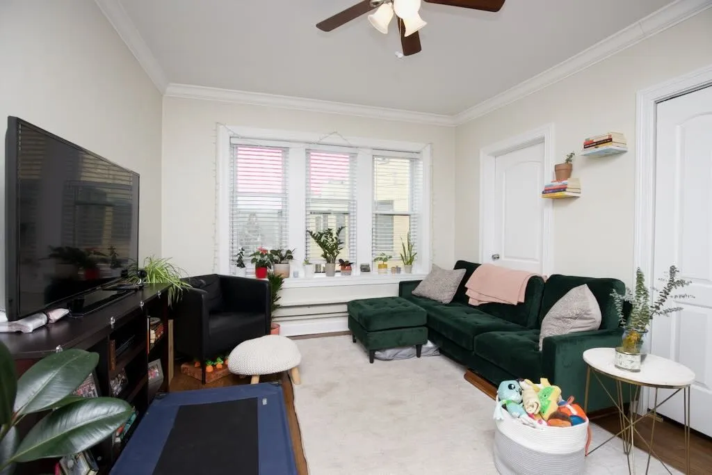 3819 N Greenview Ave, ,  60613, USA 60613-unit#3N-Chicago-IL