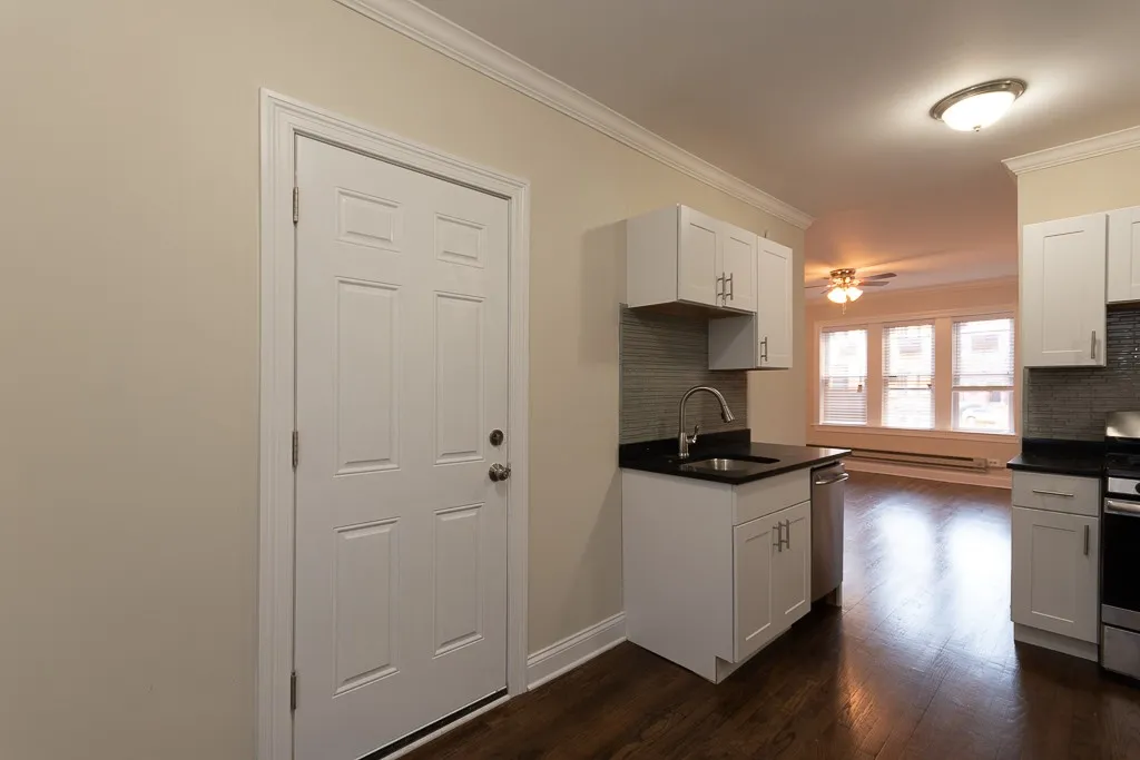 3819 N Greenview Ave, , 60613, USA 60613-unit#1N-Chicago-IL