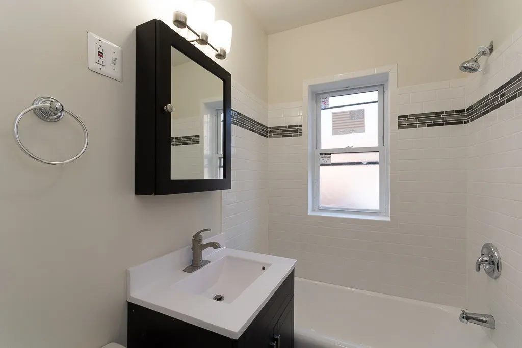 3819 N Greenview Ave, , 60613, USA 60613-unit#1N-Chicago-IL