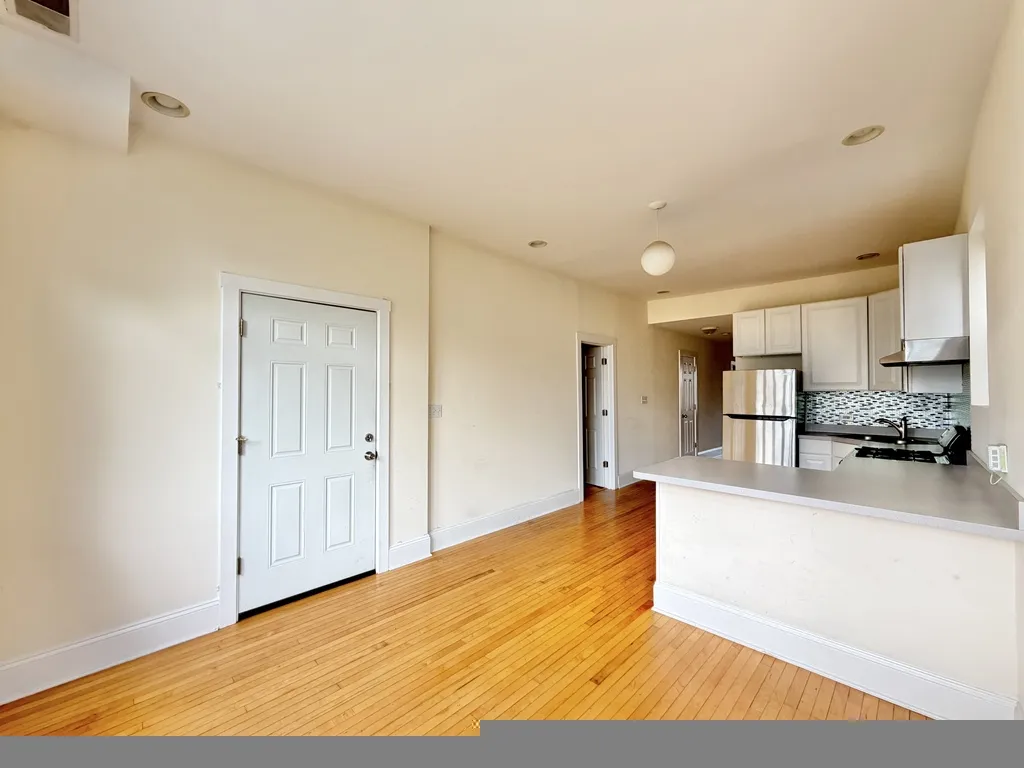 3446 N Bell Ave, ,  60618, USA 60618-unit#1-Chicago-IL