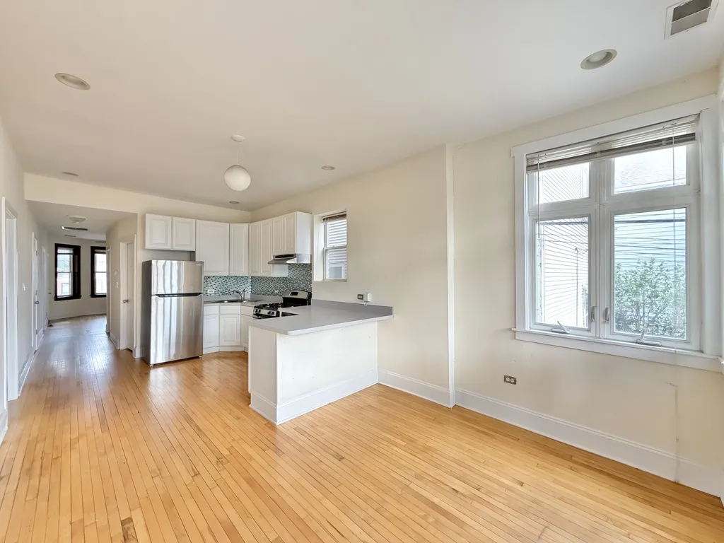 3446 N Bell Ave, ,  60618, USA 60618-unit#1-Chicago-IL