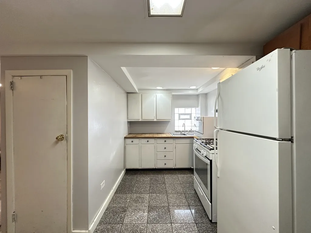 2341 N Leavitt St, , 60647, USA 60647-unit#CH-Chicago-IL