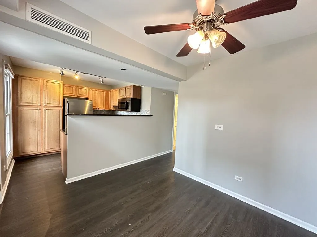 4334 N Hazel St, ,  60613, USA 60613-unit#407-Chicago-IL