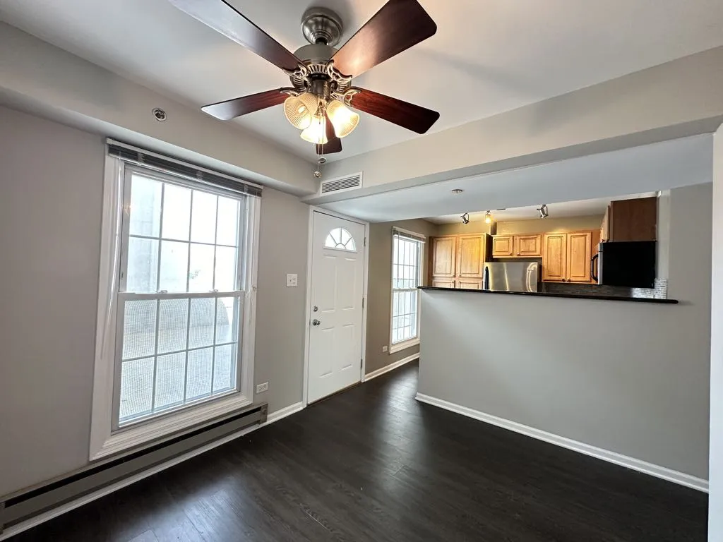 4334 N Hazel St, ,  60613, USA 60613-unit#407-Chicago-IL