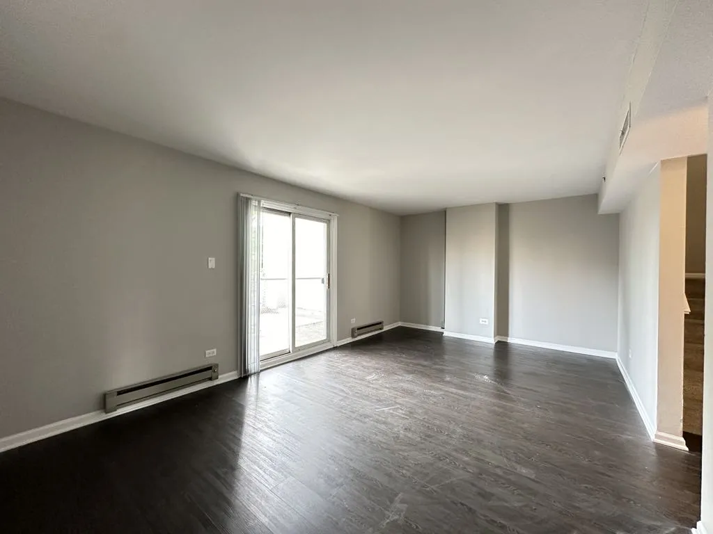 4334 N Hazel St, ,  60613, USA 60613-unit#407-Chicago-IL