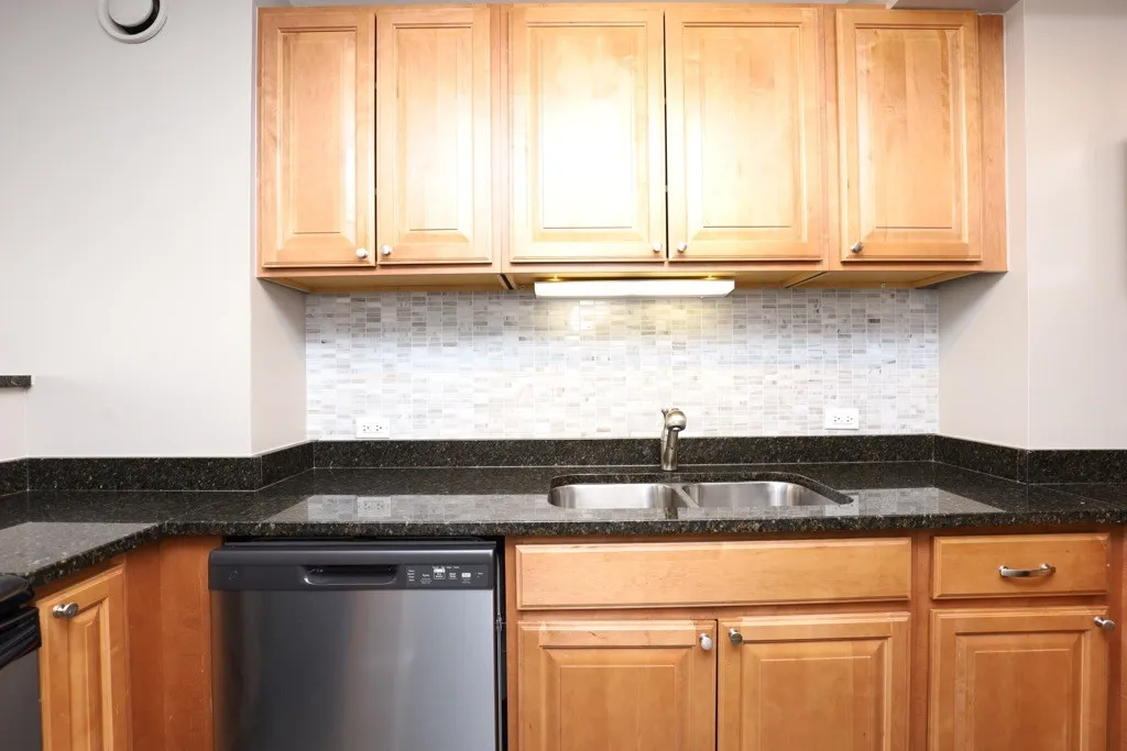 4334 N Hazel St, , 60613, USA 60613-unit#503-Chicago-IL