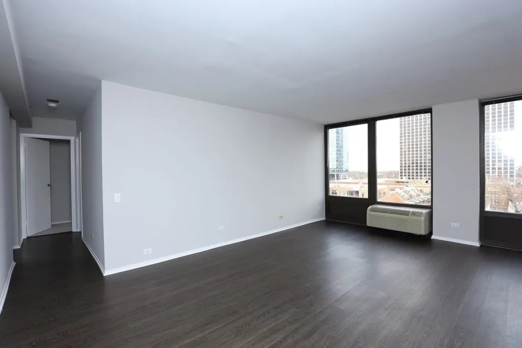 4334 N Hazel St, , 60613, USA 60613-unit#503-Chicago-IL