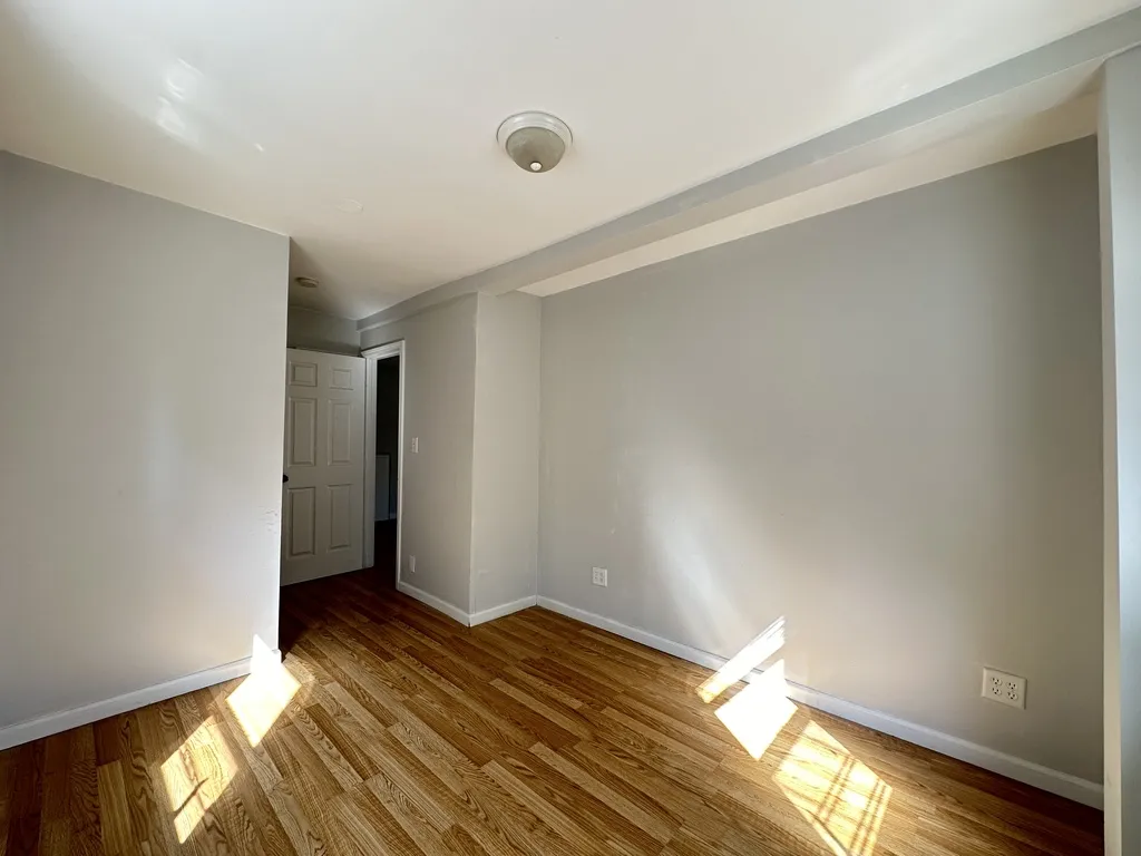 2458 N Clybourn Ave, , 60614, USA 60614-unit#1R-Chicago-IL