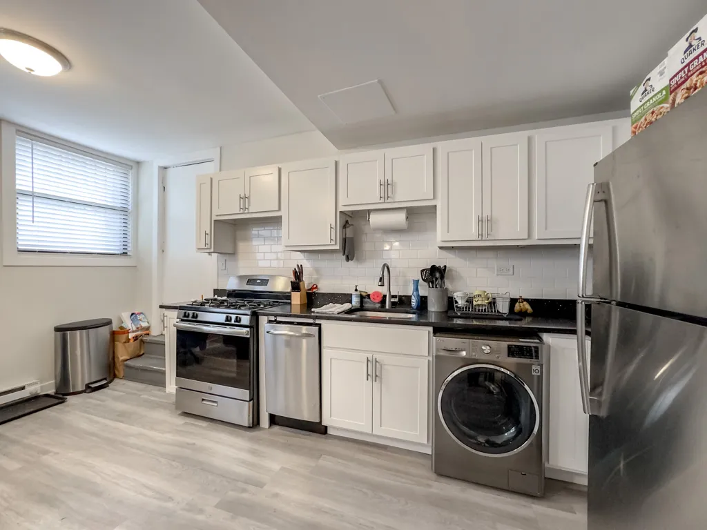 732 W Roscoe St, ,  60657, USA 60657-unit#SGA-Chicago-IL