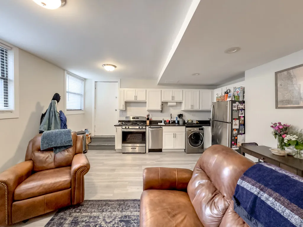 732 W Roscoe St, , 60657, USA 60657-unit#SGA-Chicago-IL