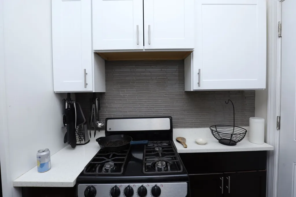 3817 N Greenview Ave, ,  60613, USA 60613-unit#2W-Chicago-IL