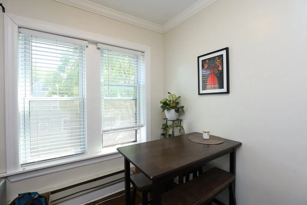 3817 N Greenview Ave, ,  60613, USA 60613-unit#2W-Chicago-IL