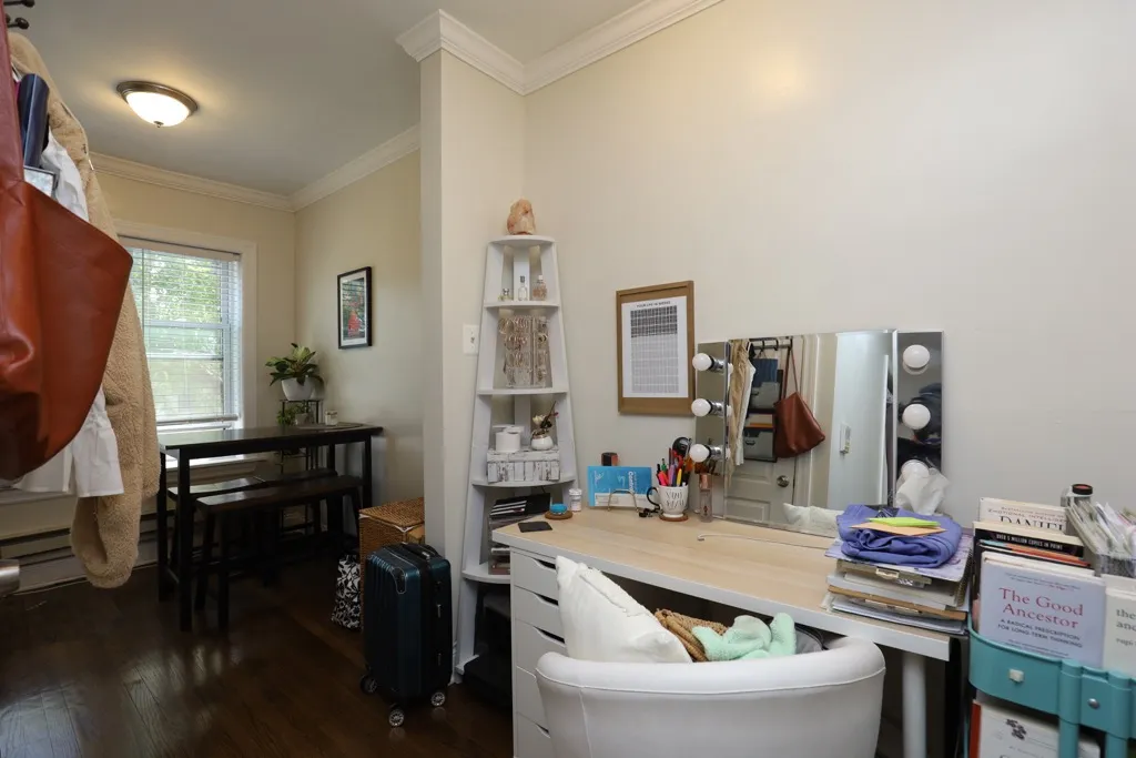 3817 N Greenview Ave, ,  60613, USA 60613-unit#2W-Chicago-IL