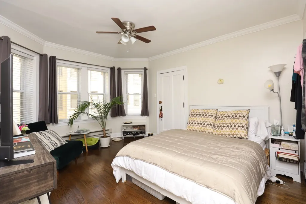 3817 N Greenview Ave, ,  60613, USA 60613-unit#2W-Chicago-IL