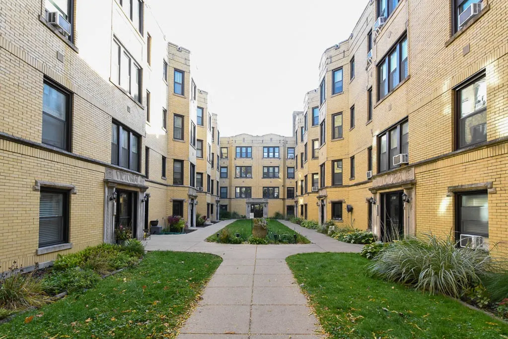 3821 N Greenview Ave, ,  60613, USA 60613-unit#2W-Chicago-IL