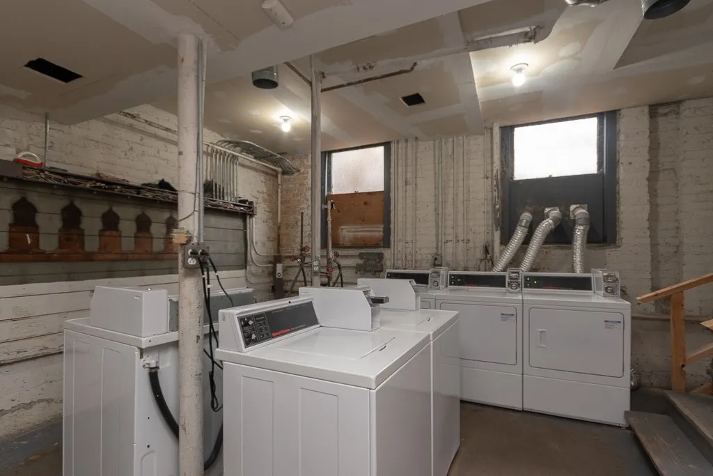 3821 N Greenview Ave, ,  60613, USA 60613-unit#2W-Chicago-IL