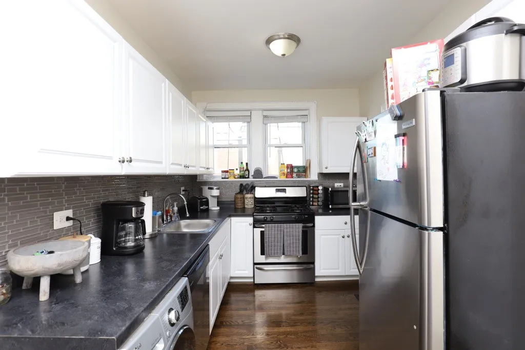 3823 N Greenview Ave, , 60613, USA 60613-unit#3W-Chicago-IL