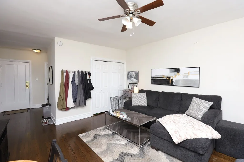 3823 N Greenview Ave, , 60613, USA 60613-unit#3W-Chicago-IL