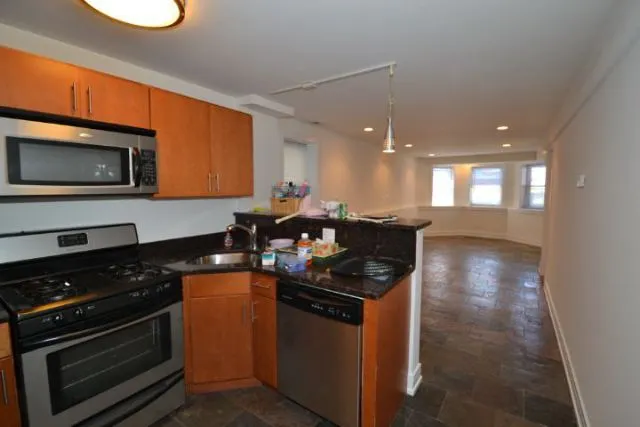 3023 N Oakley Ave, , 60618, USA 60618-unit#G-Chicago-IL