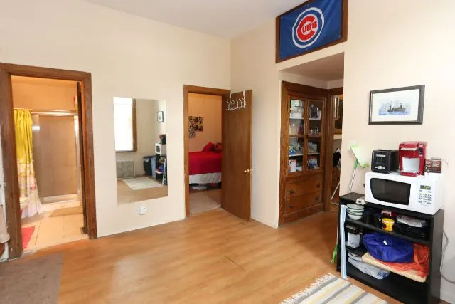2057 W Roscoe St, , 60618, USA 60618-unit#1-Chicago-IL