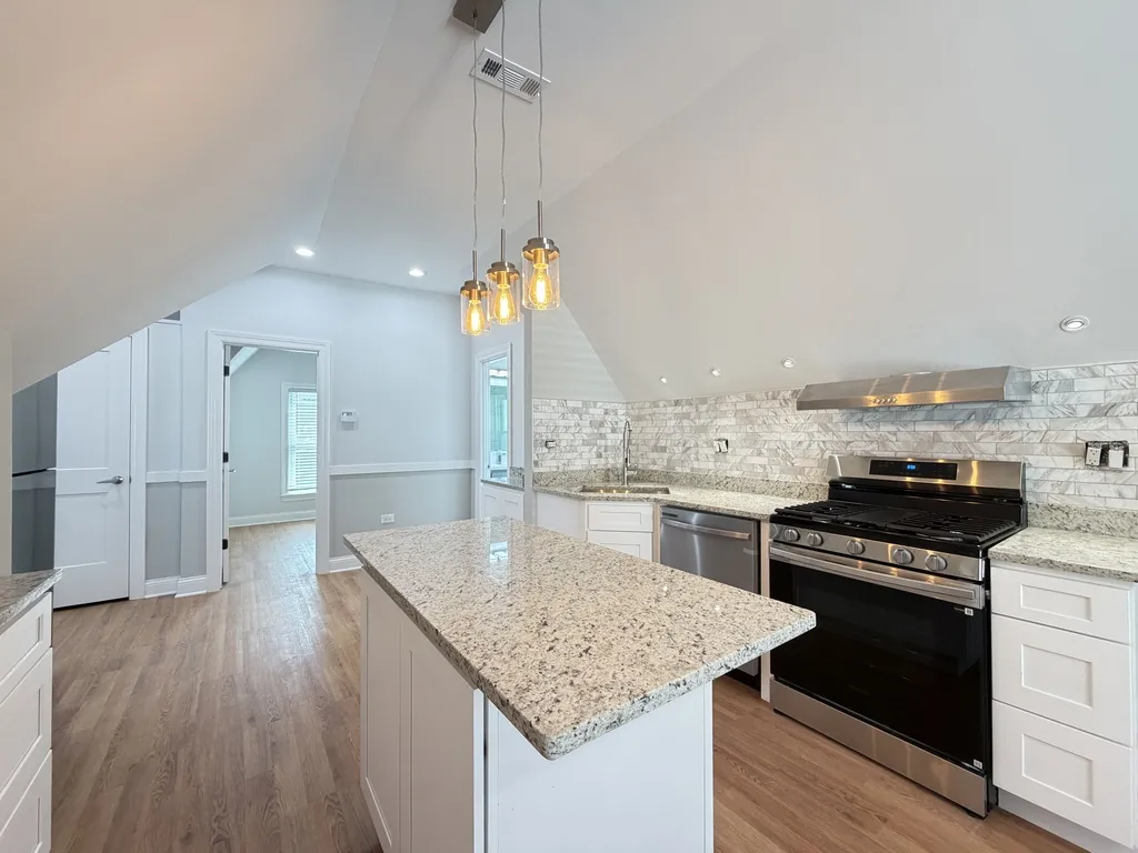1721 W Nelson St, , 60657, USA 60657-unit#CH 3-Chicago-IL