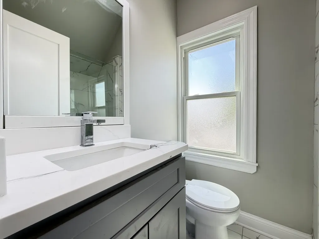 1721 W Nelson St, , 60657, USA 60657-unit#CH 3-Chicago-IL