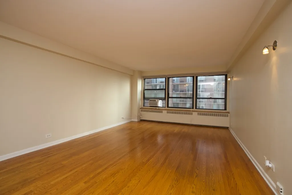 4180 N Marine Dr, ,  60613, USA 60613-unit#1301-Chicago-IL