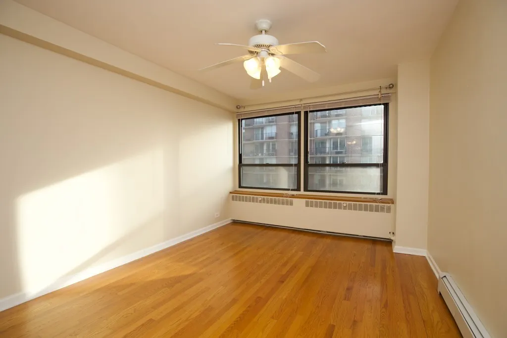 4180 N Marine Dr, ,  60613, USA 60613-unit#1301-Chicago-IL