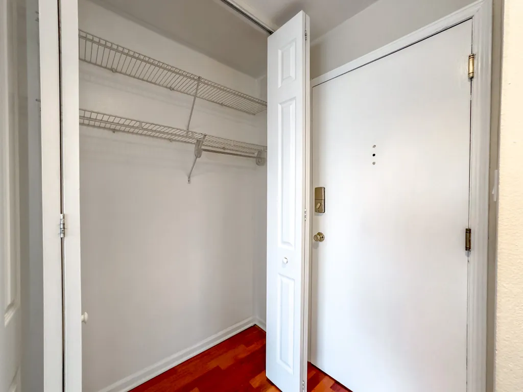 4180 N Marine Dr, ,  60613, USA 60613-unit#1612-Chicago-IL