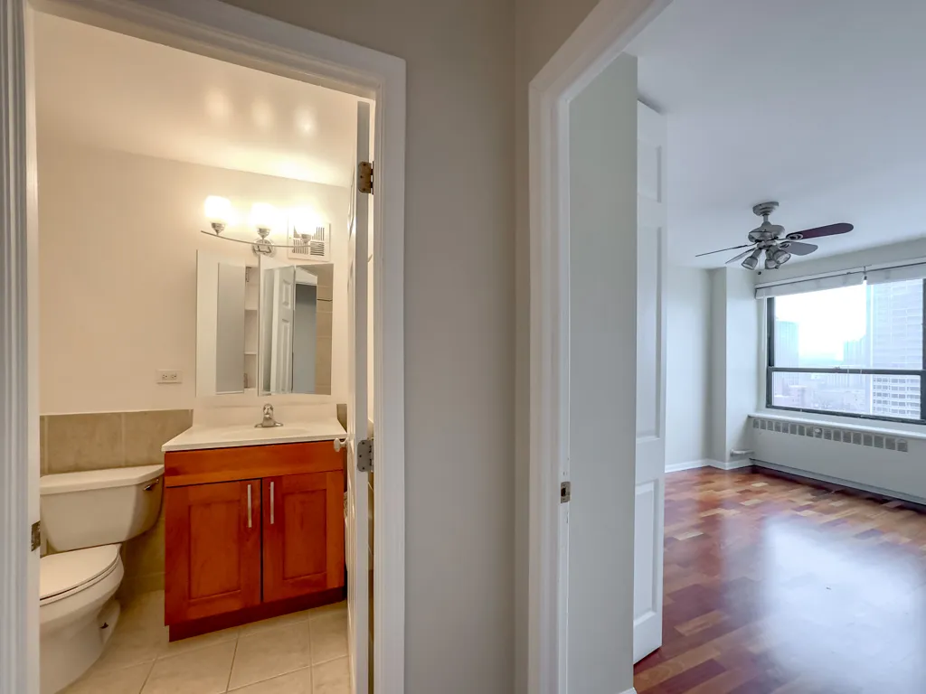 4180 N Marine Dr, ,  60613, USA 60613-unit#1612-Chicago-IL