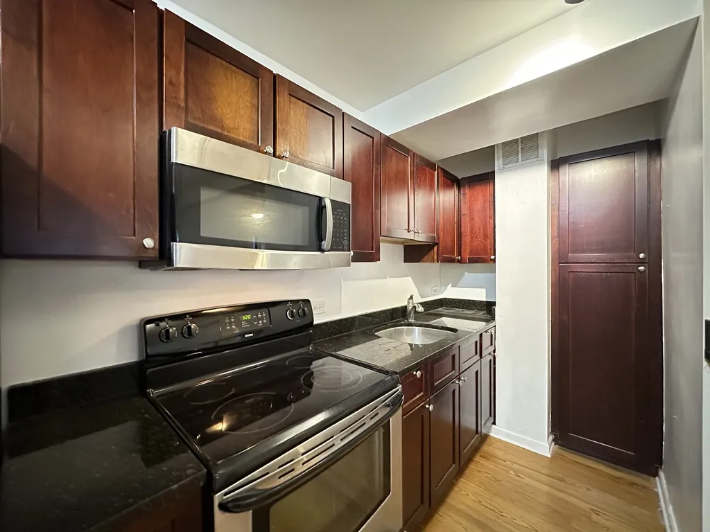 4180 N Marine Dr, , 60613, USA 60613-unit#1404-Chicago-IL