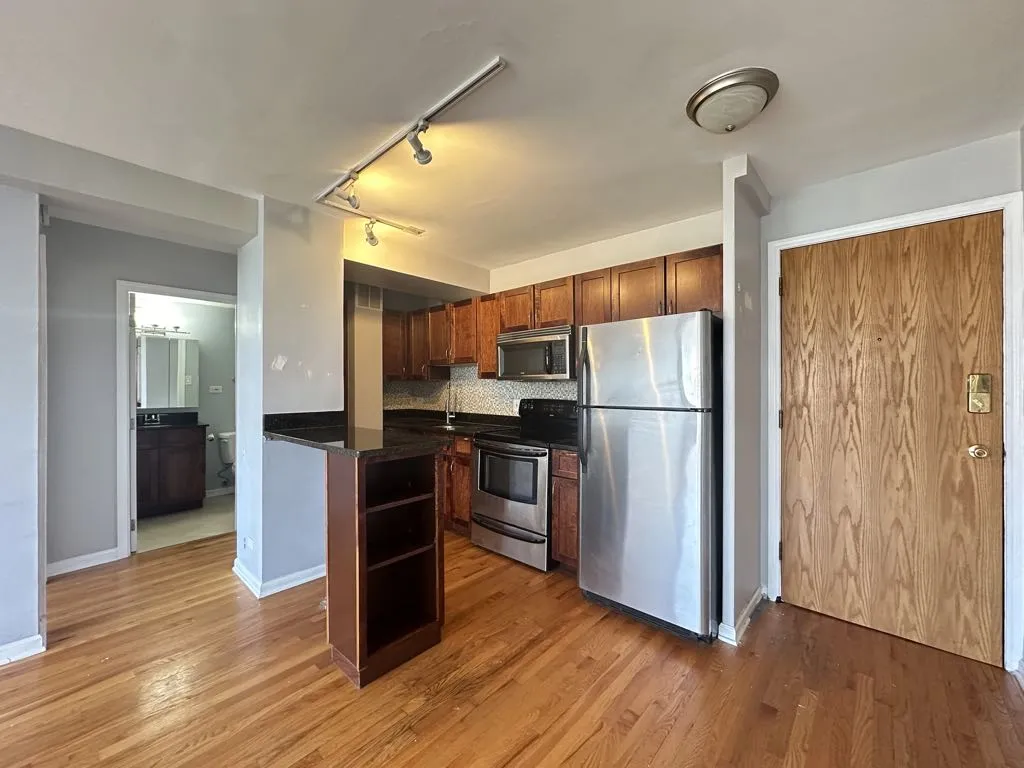 4180 N Marine Dr, , 60613, USA 60613-unit#1011-Chicago-IL