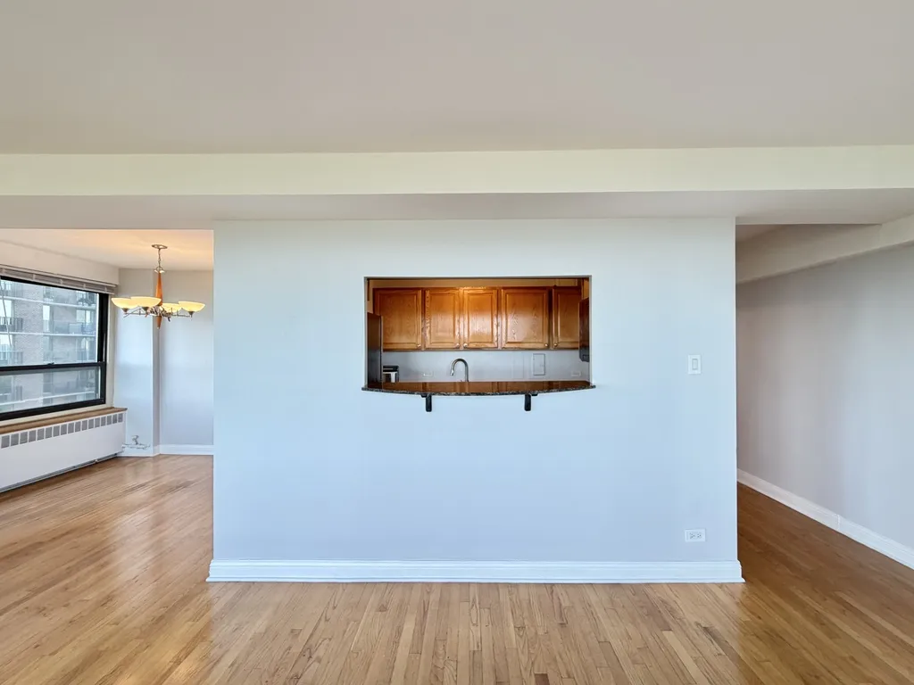 4180 N Marine Dr, ,  60613, USA 60613-unit#1105-Chicago-IL