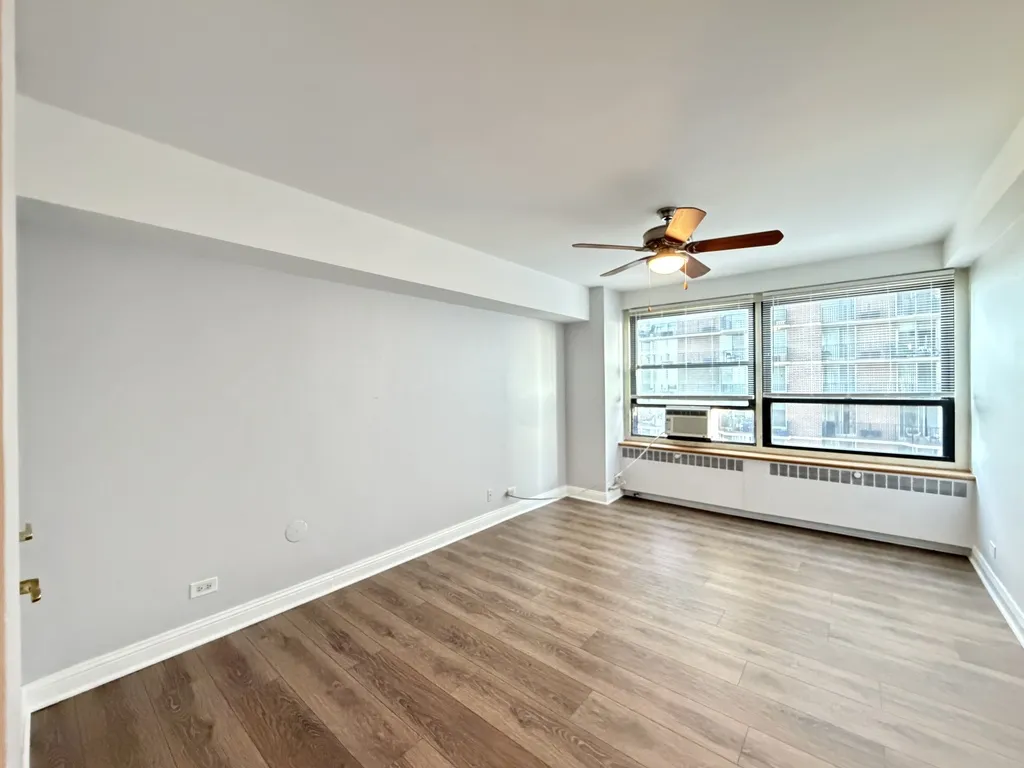 4180 N Marine Dr, , 60613, USA 60613-unit#1105-Chicago-IL