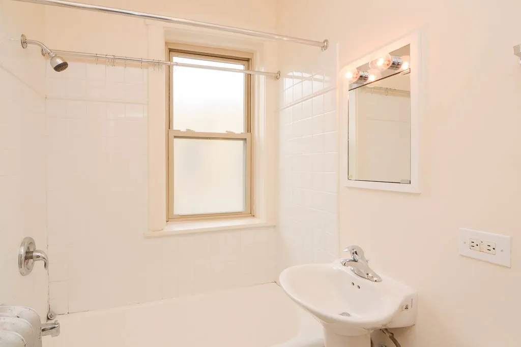 4311 N Francisco Ave, , 60618, USA 60618-unit#3C-Chicago-IL