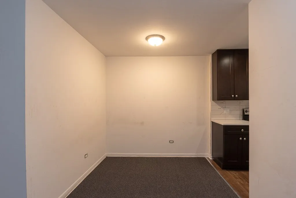 520 W Aldine Ave, , 60657, USA 60657-unit#306-Chicago-IL