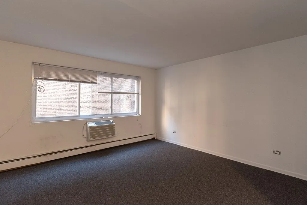 520 W Aldine Ave, , 60657, USA 60657-unit#306-Chicago-IL
