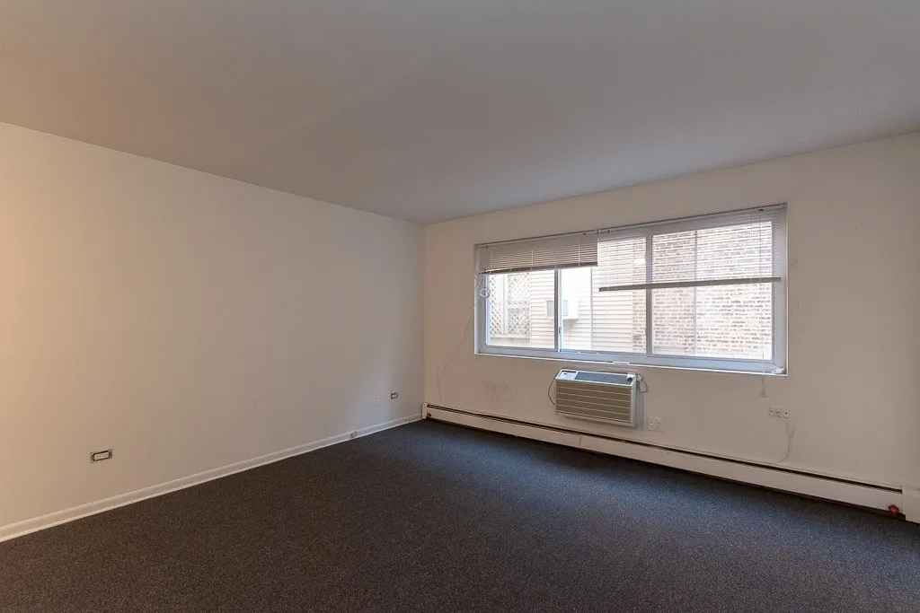 520 W Aldine Ave, , 60657, USA 60657-unit#306-Chicago-IL