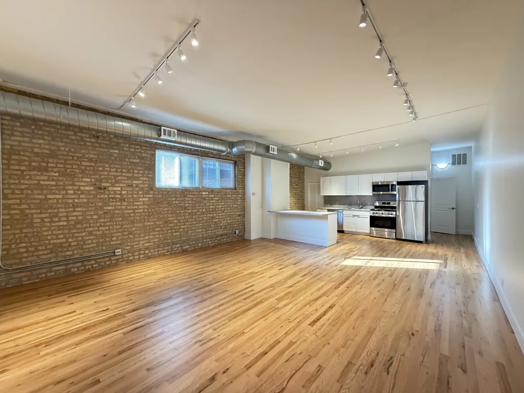 3138 N Lincoln Ave, ,  60657, USA 60657-unit#1R-Chicago-IL