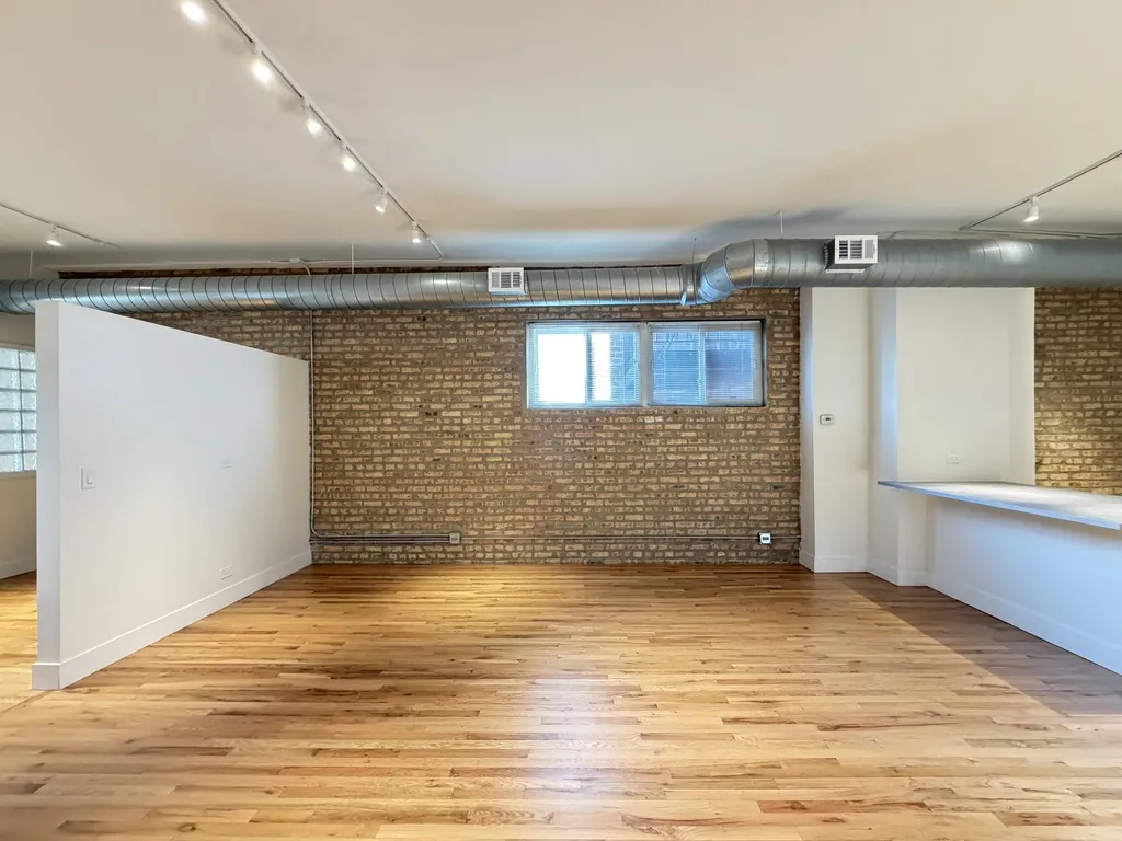 3138 N Lincoln Ave, ,  60657, USA 60657-unit#1R-Chicago-IL