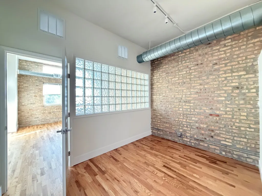 3138 N Lincoln Ave, ,  60657, USA 60657-unit#1R-Chicago-IL