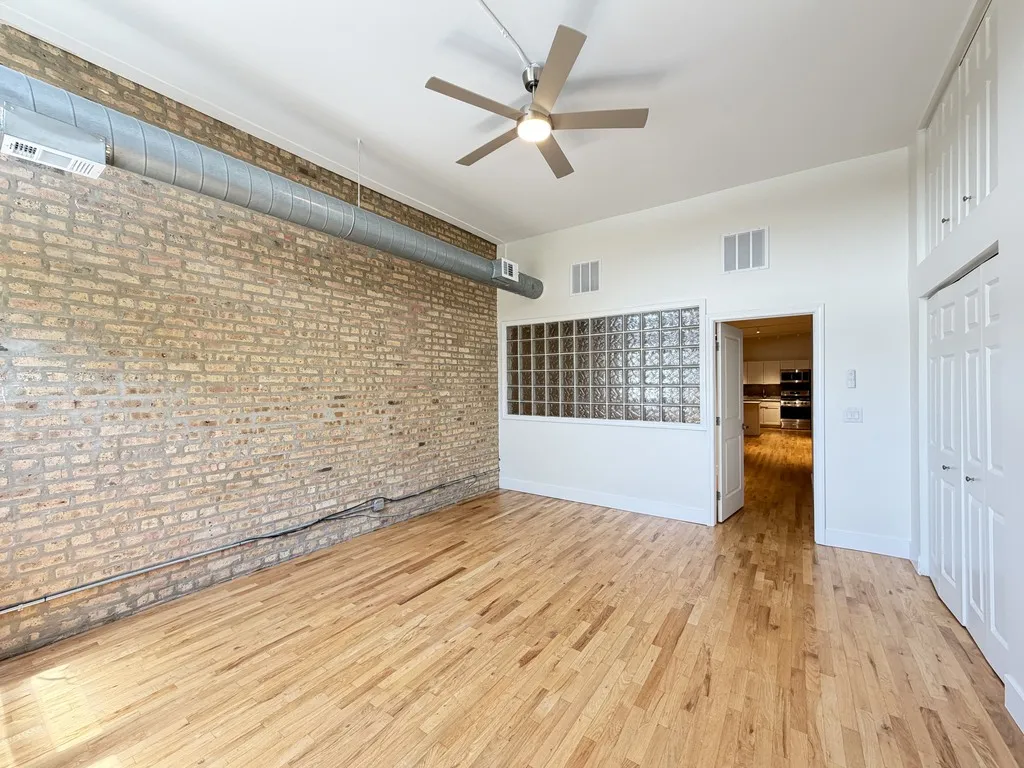 3138 N Lincoln Ave, ,  60657, USA 60657-unit#1R-Chicago-IL
