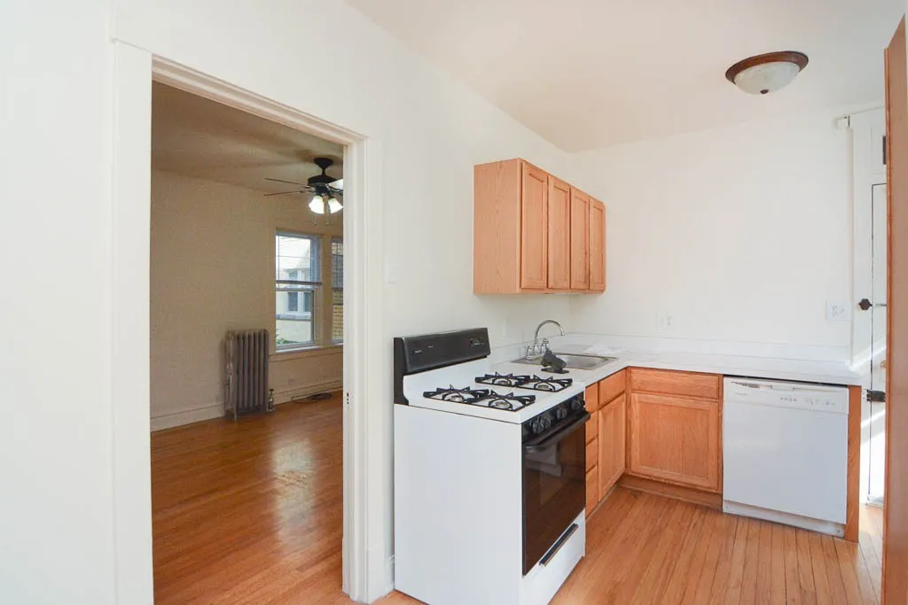 4309 N Francisco Ave, ,  60618, USA 60618-unit#1F-Chicago-IL