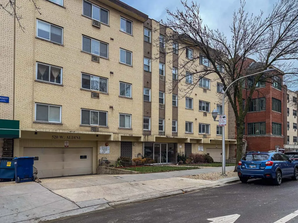 520 W Aldine Ave, , 60657, USA 60657-unit#207-Chicago-IL