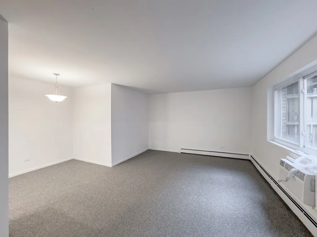 520 W Aldine Ave, , 60657, USA 60657-unit#207-Chicago-IL