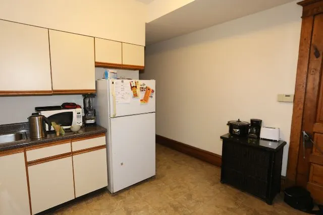 1358 W Barry Ave, ,  60657, USA 60657-unit#2W-Chicago-IL