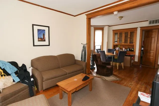 1358 W Barry Ave, ,  60657, USA 60657-unit#2W-Chicago-IL