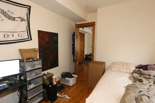 1358 W Barry Ave, ,  60657, USA 60657-unit#2W-Chicago-IL