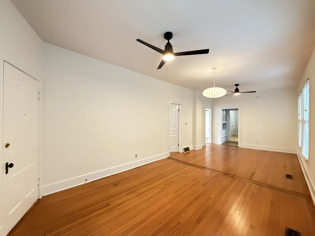 1111 W Roscoe St, ,  60657, USA 60657-unit#1-Chicago-IL