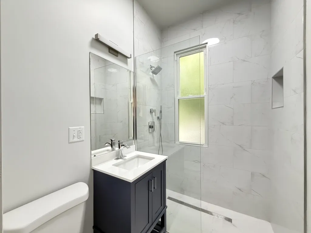 1111 W Roscoe St, ,  60657, USA 60657-unit#1-Chicago-IL
